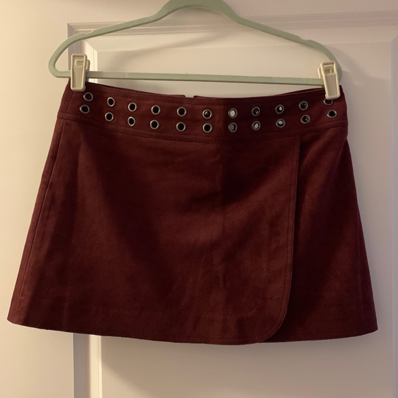BCBGMAXAZRIA Bordeaux Dorthy Faux-suede Skirt - Picture 3 of 3
